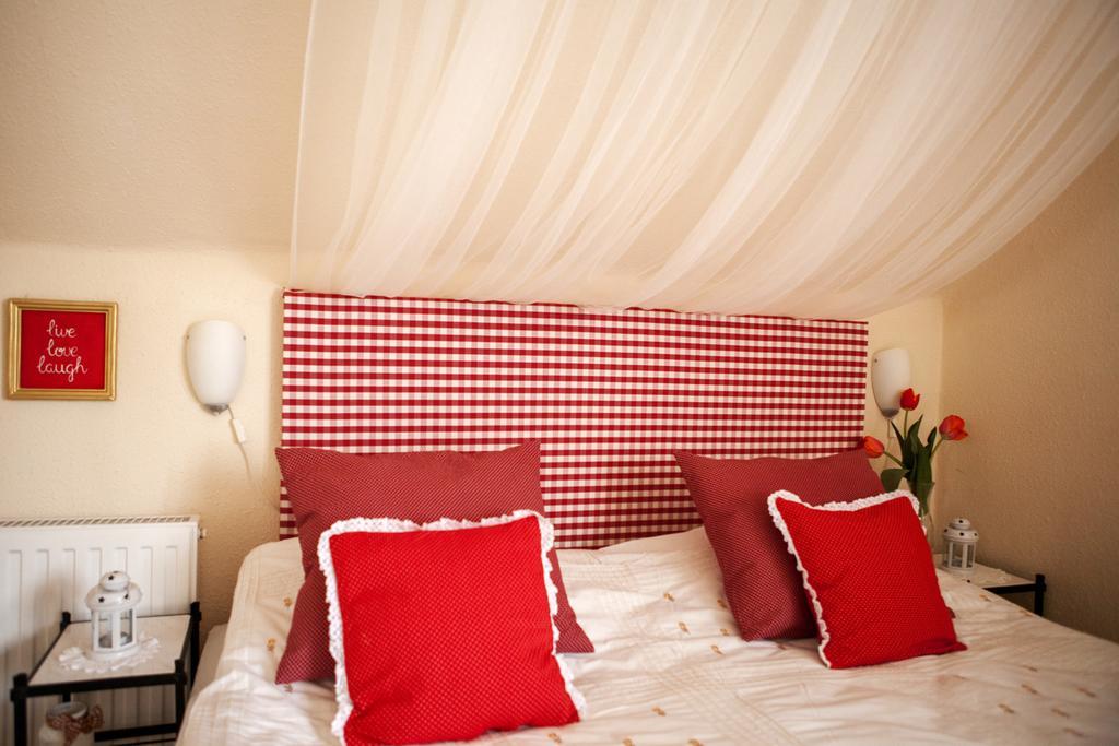 Emese Vendeghaz Noszvaj Hotell Rom bilde